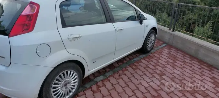 Fiat Punto 2007 photo 3