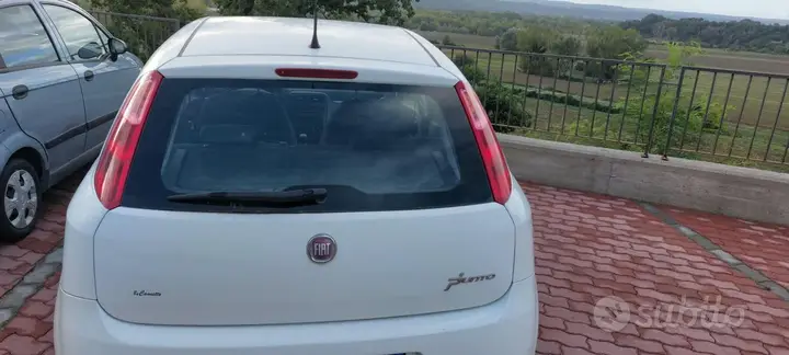 Fiat Punto 2007 photo 2