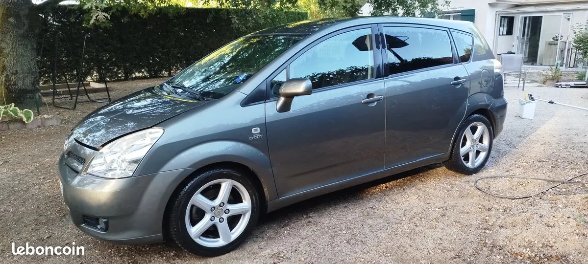 Toyota Corolla Verso