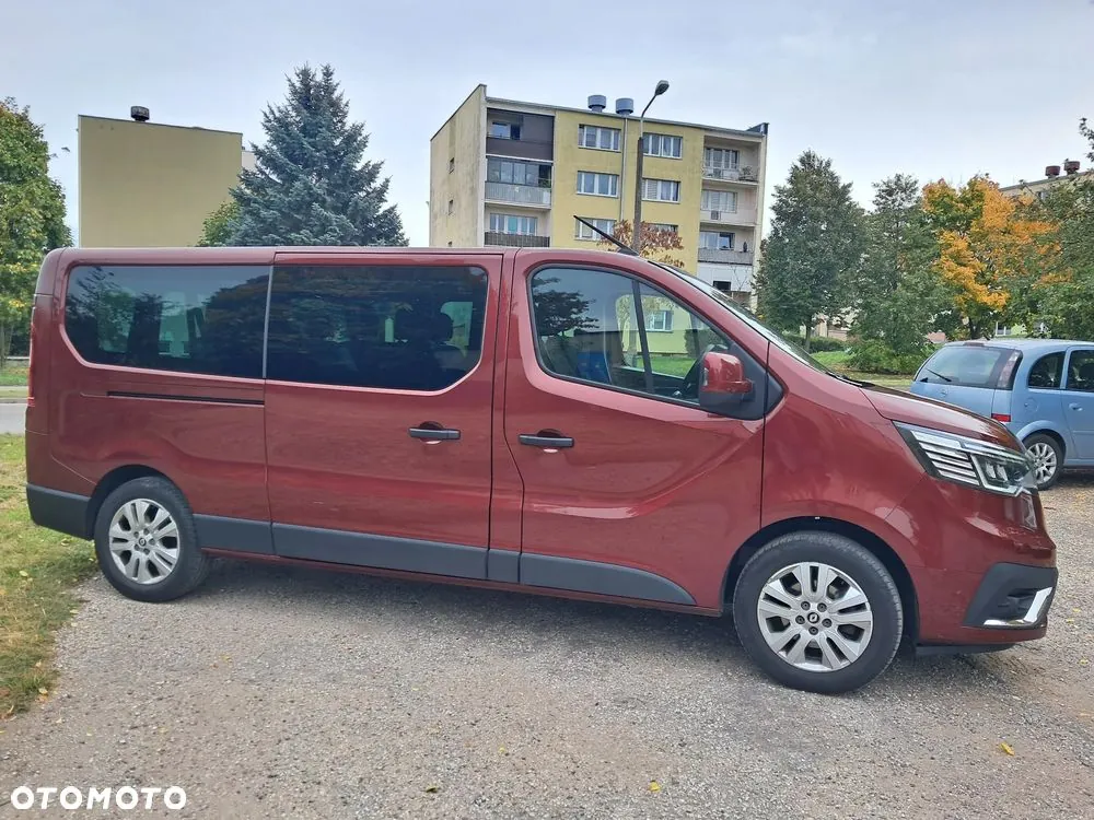 Renault Trafic 2023 photo 4