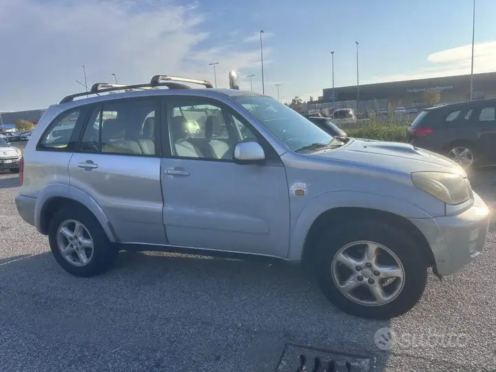 Toyota Rav4 2002 photo 5