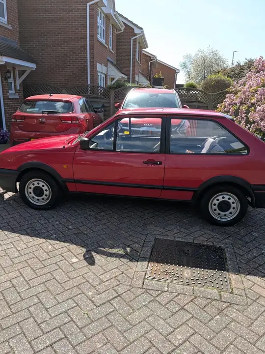 Volkswagen Polo 1991 photo 2