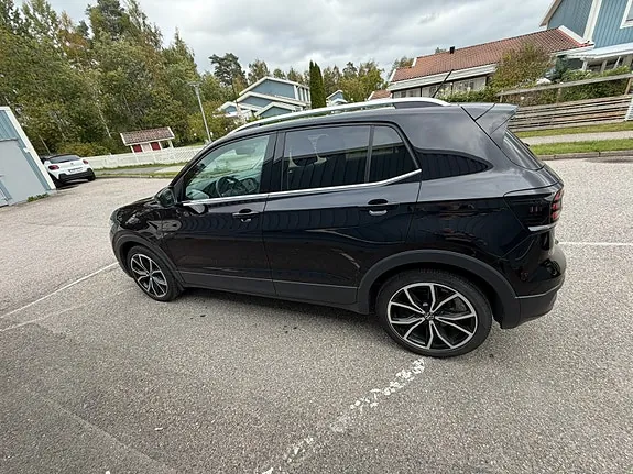 Volkswagen T-Cross 2022 photo 2