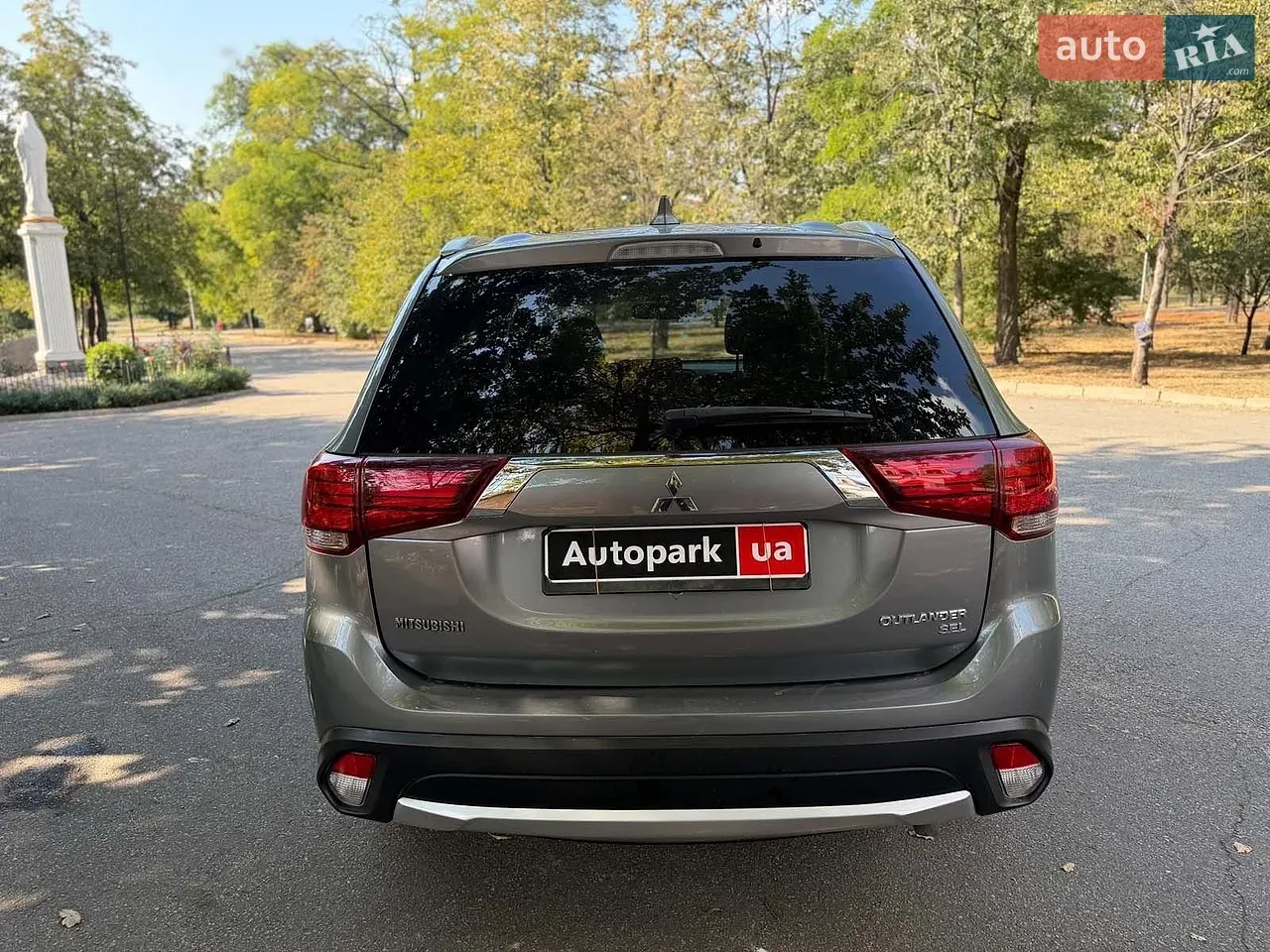 Mitsubishi Outlander 2017 photo 4