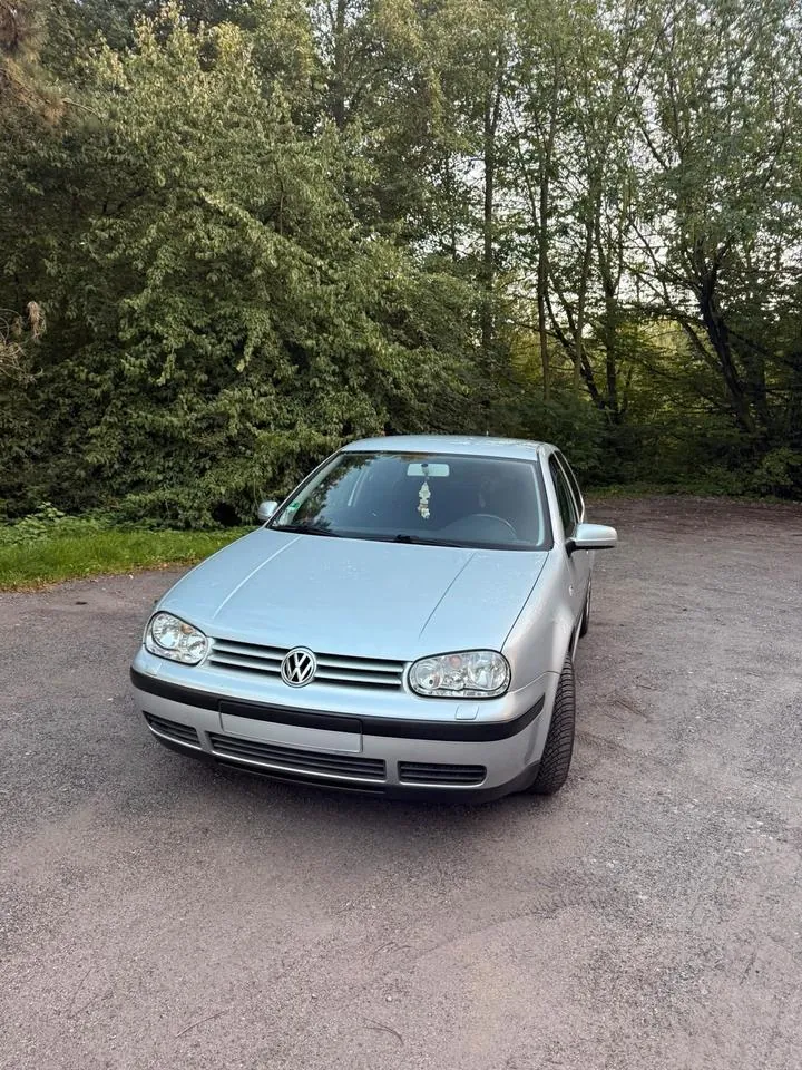 Volkswagen Golf 4