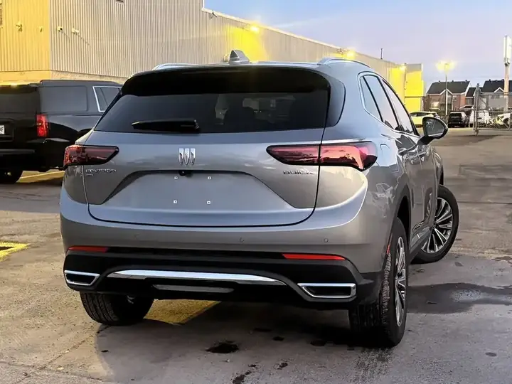 Buick Envision 2026 photo 4