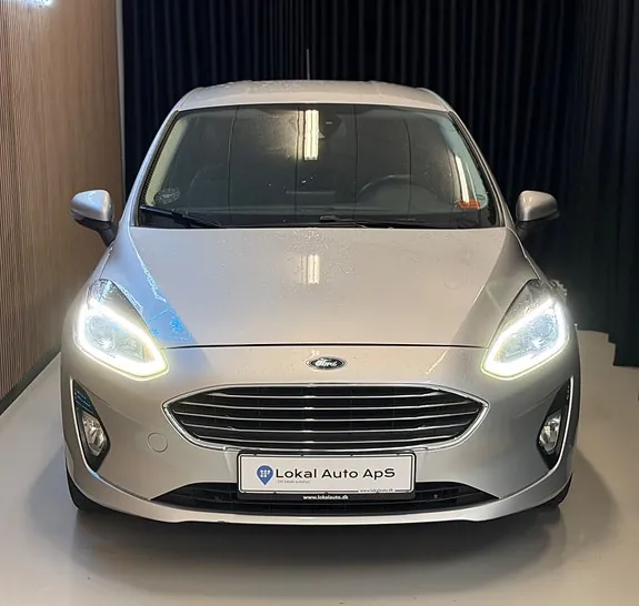 Ford Fiesta 2018 photo 2