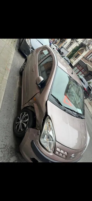 Nissan Pixo