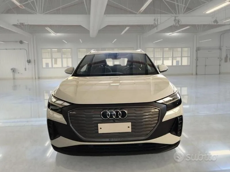 Audi Q4 E-Tron 2023 photo 2