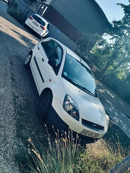 Ford Fiesta 2006 photo 4