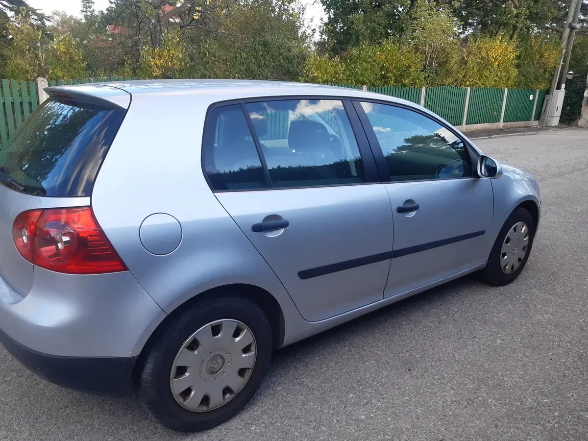 Volkswagen Golf 2004 photo 3