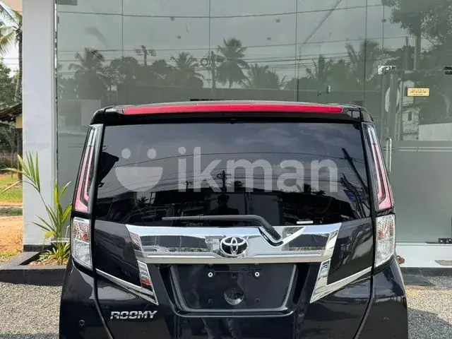 Toyota Roomy 2023 photo 2
