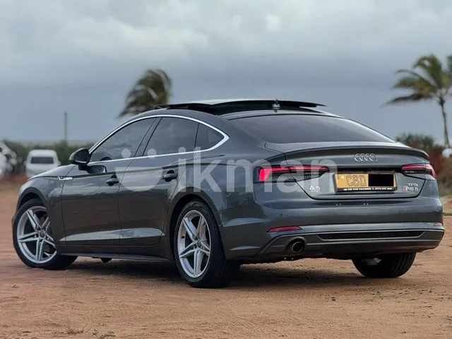 Audi A5 2018 photo 5