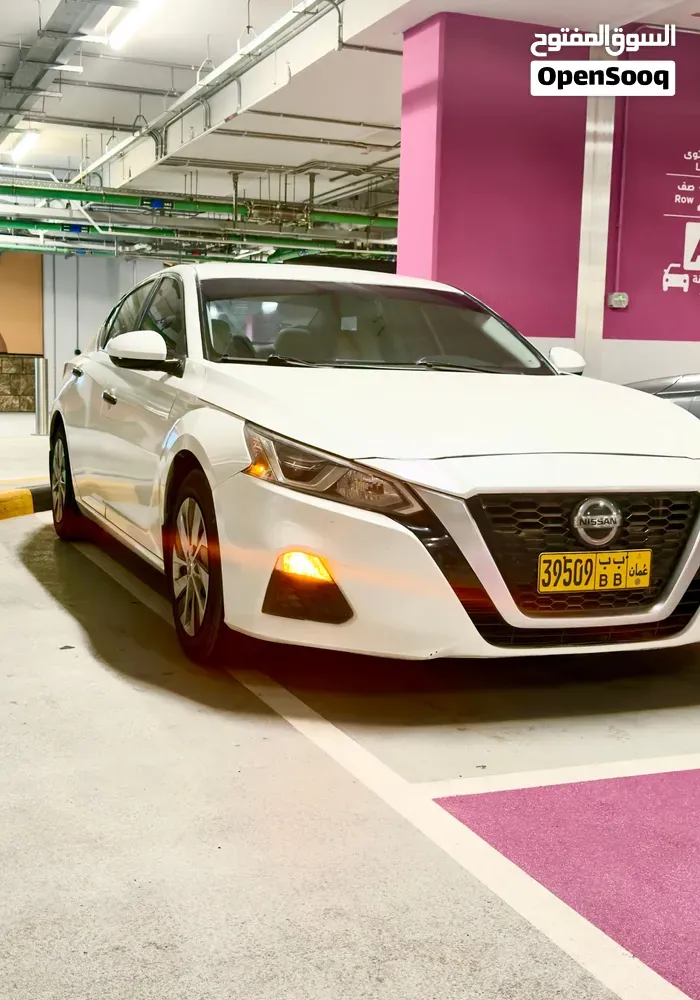 Nissan Altima