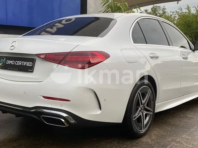Mercedes-Benz C200 2025 photo 2