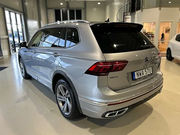 Volkswagen Tiguan Allspace 2024 photo 4