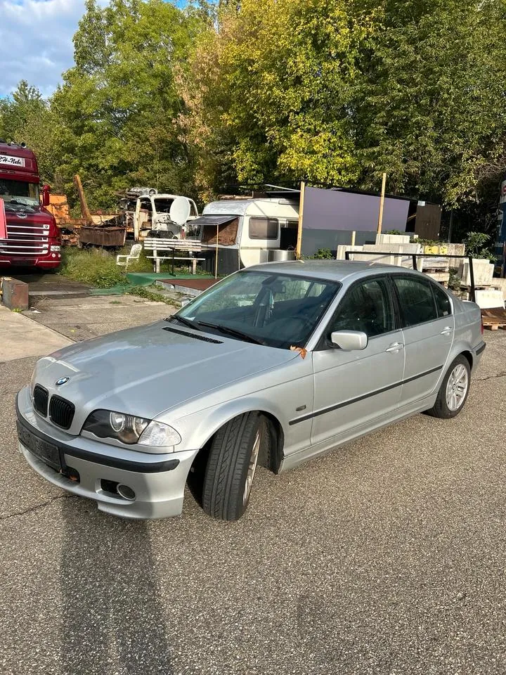 BMW E46 320I