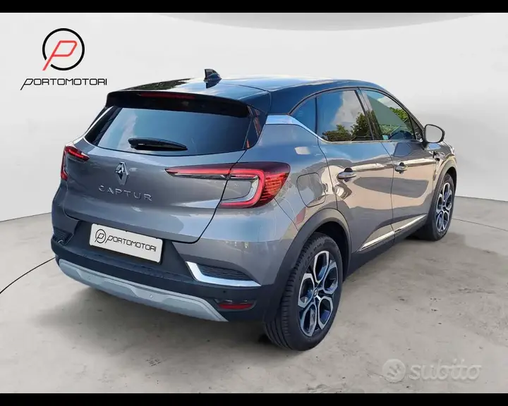 Renault Captur 2023 photo 5
