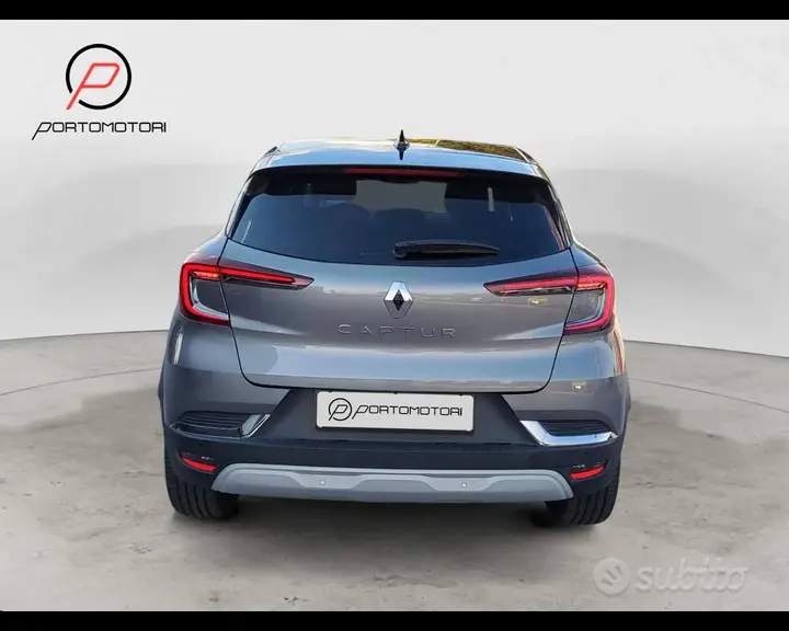 Renault Captur 2023 photo 4