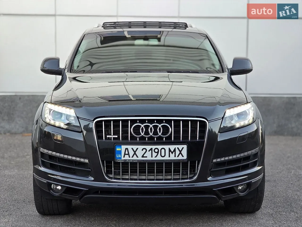Audi Q7 2013 photo 2