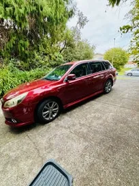 Subaru Legacy 2013 photo 2
