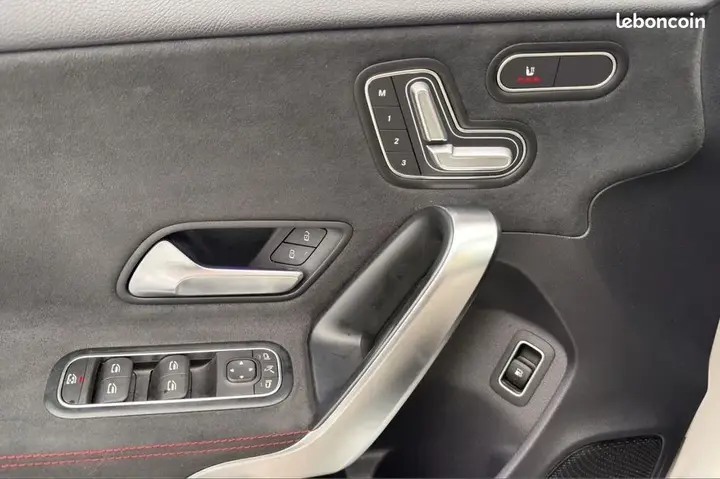 Mercedes-Benz A-Class 2020 photo 3