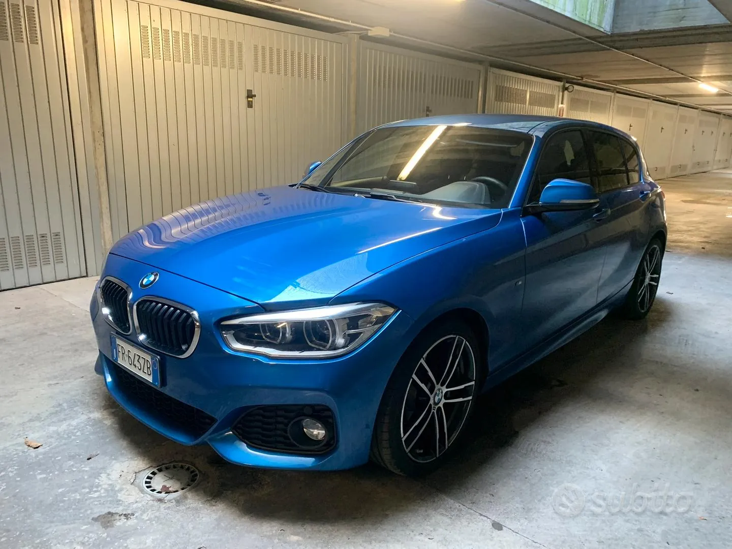 BMW 116D 2018 photo 2
