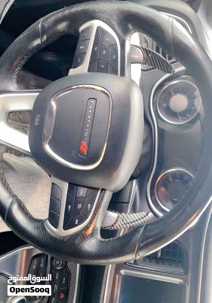 Dodge Challenger 2018 photo 2