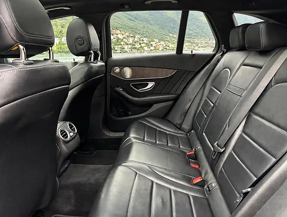 Mercedes-Benz C350 E 2018 photo 5