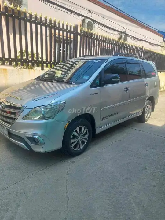 Toyota Innova 2015 photo 3