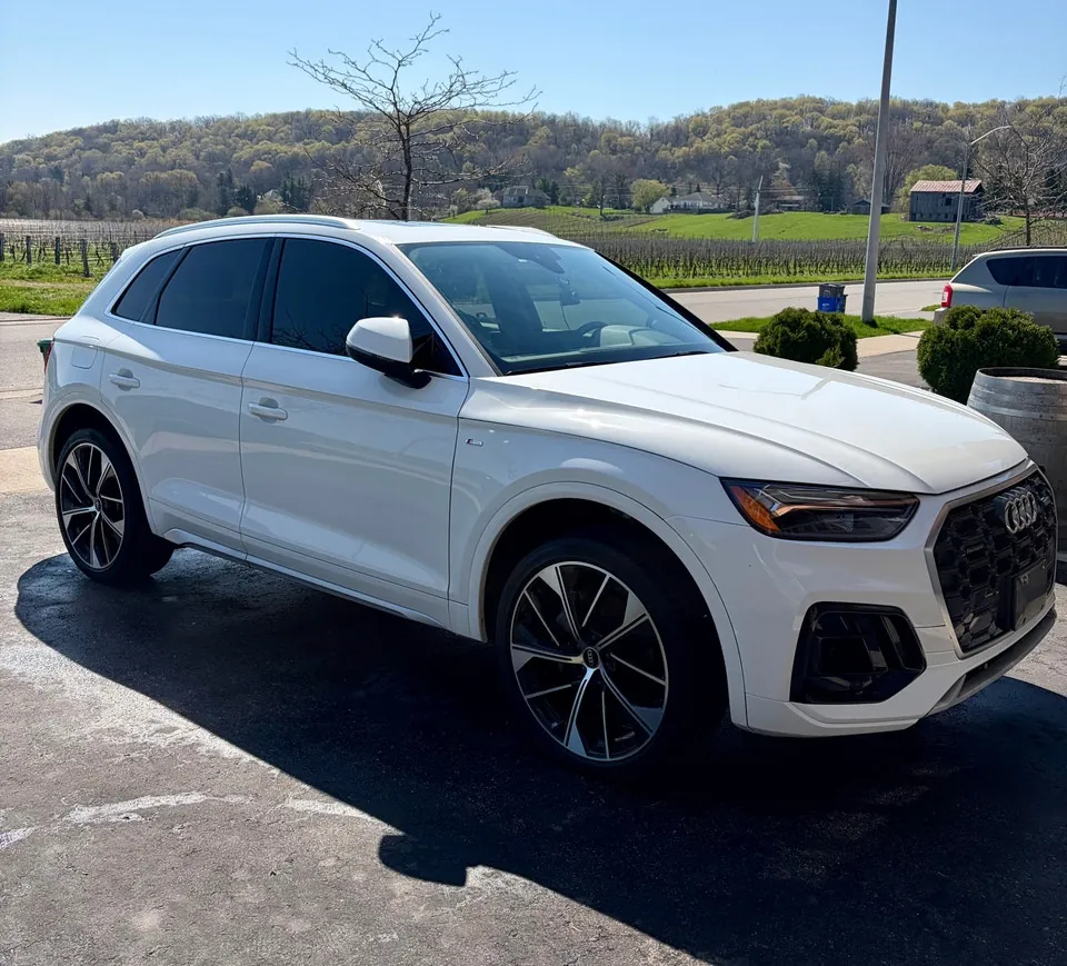 Audi Q5 2022 photo 3