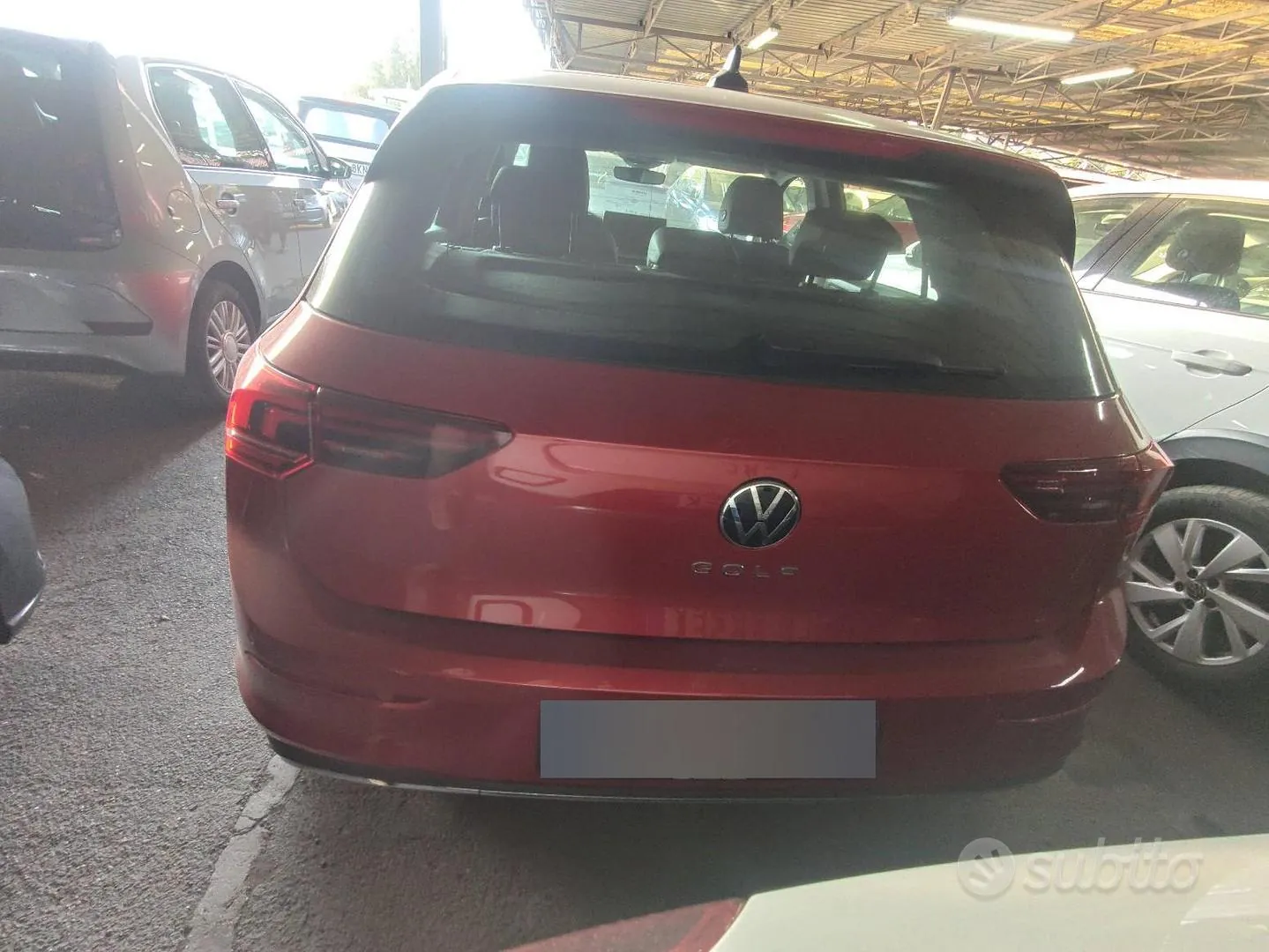 Volkswagen Golf 2025 photo 2