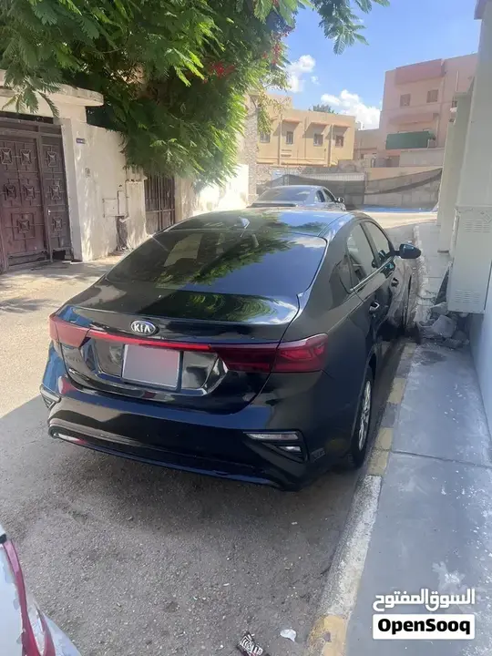 Kia Forte 2019 photo 2