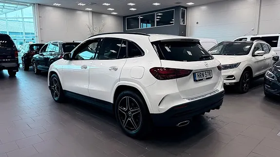 Mercedes-Benz Gla200 2025 photo 5