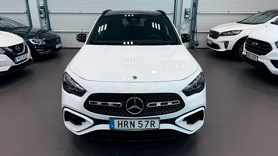 Mercedes-Benz Gla200 2025 photo 2