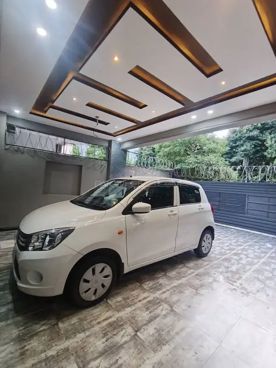 Suzuki Cultus