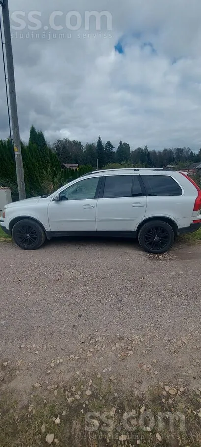 Volvo Xc90 2011 photo 2