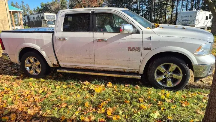 Ram 1500 2013 photo 3