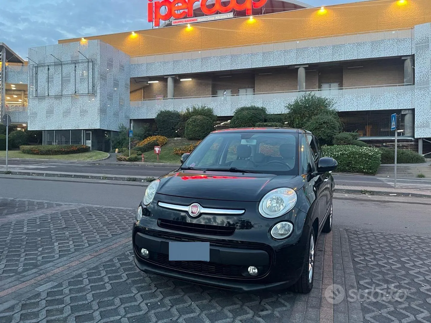 Fiat 500L 2014 photo 2