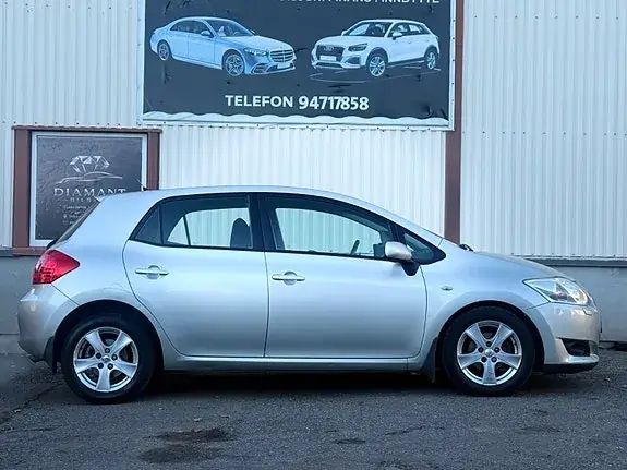 Toyota Auris 2007 photo 5