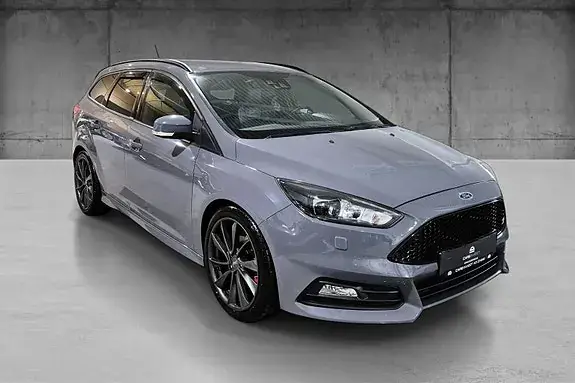 Ford Focus 2018 photo 5