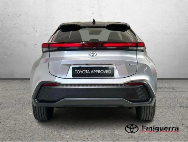 Toyota C-Hr 2025 photo 3