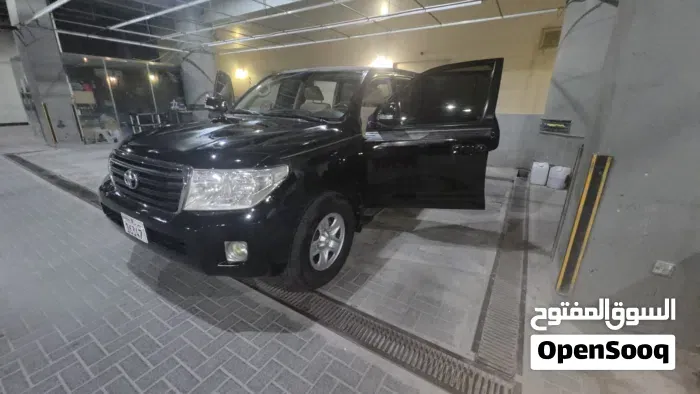 Toyota Land Cruiser Gx 2014 photo 2