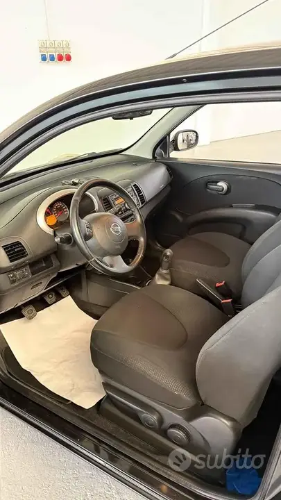 Nissan Micra 2010 photo 4