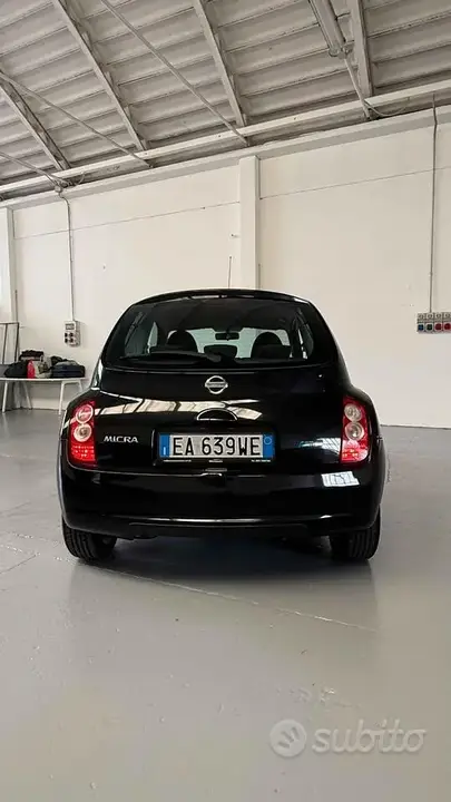 Nissan Micra 2010 photo 2