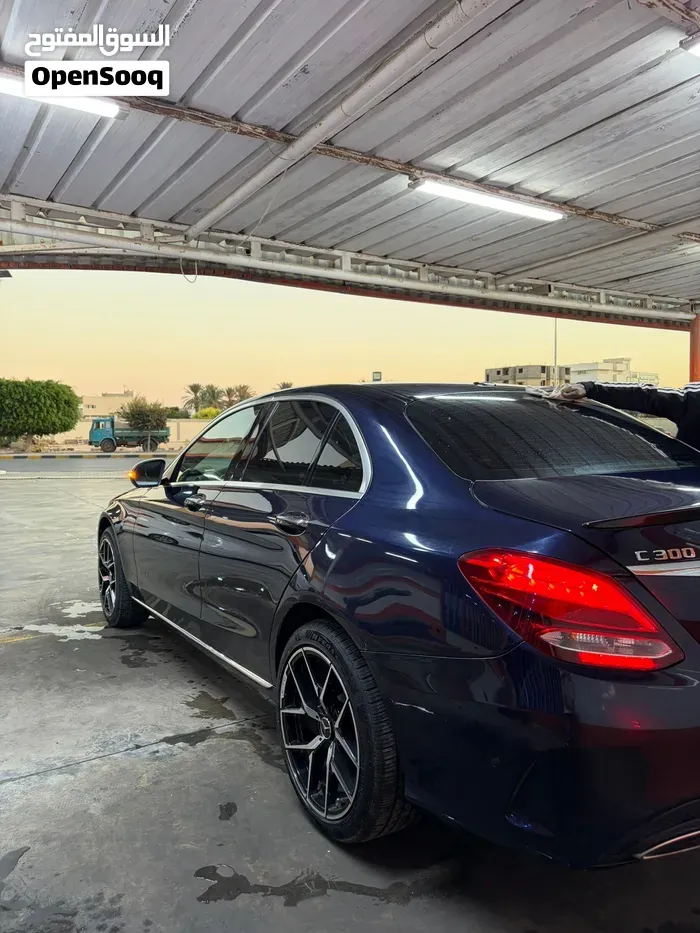 Mercedes-Benz C-Class 2018 photo 4