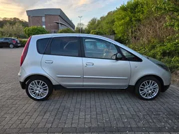 Mitsubishi Colt