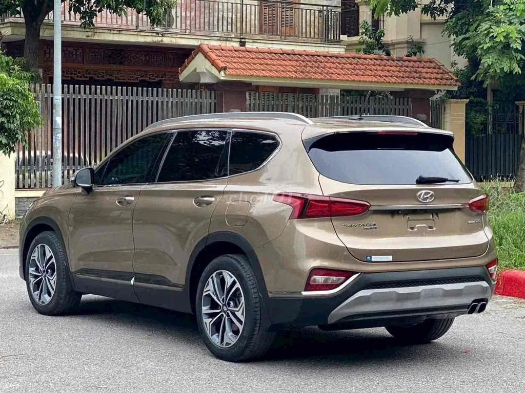 Hyundai Santa Fe 2019 photo 3