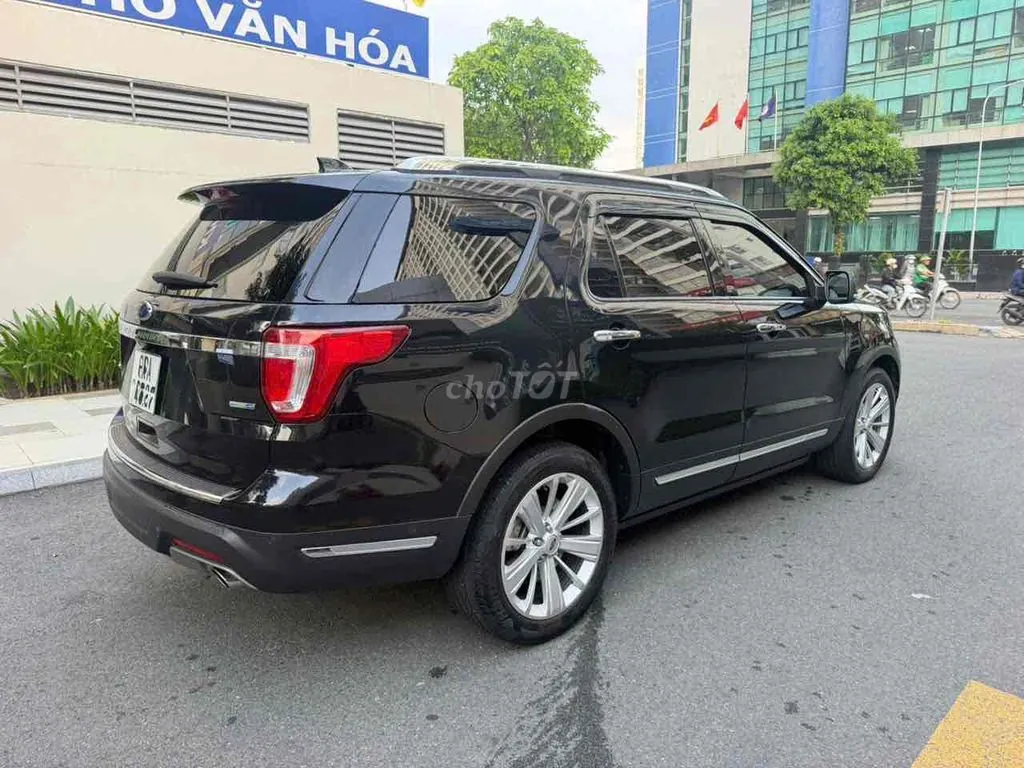 Ford Explorer 2019 photo 5