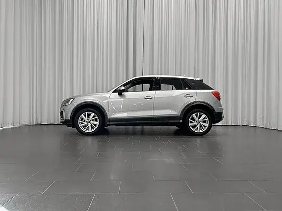 Audi Q2 2025 photo 2